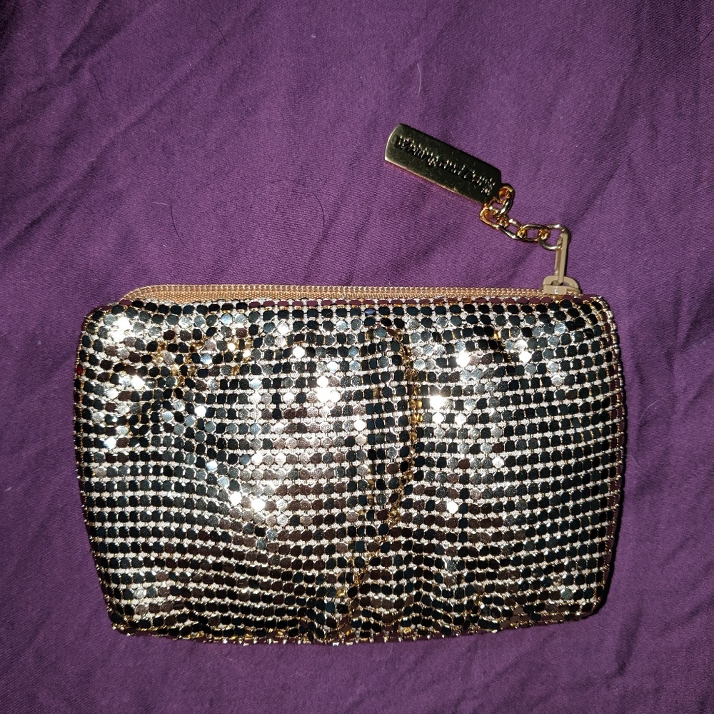 💛  mesh coin purse